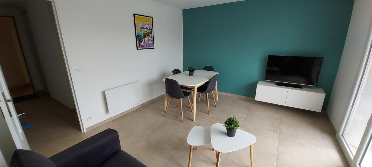 Chez Julie Apartman Saint-Raphaël Kültér fotó